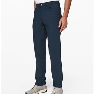 Lululemon Pant Navy size 33 ABC classic pant